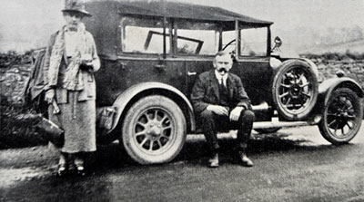 Lawson Walker of Tedney with his mother, Hannah Mary [Guest] Walker 1924.