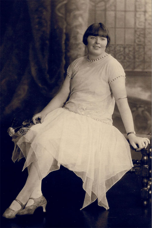 Doris Jones (later Holland)