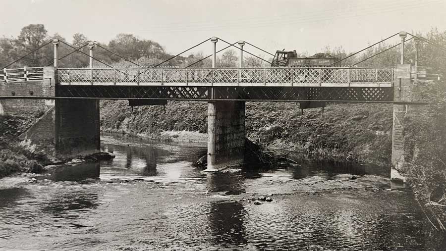 Knightsford Bridge with a sand, gravel and stone lorry crossing it, in 1958.